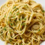10 Minute Guide to Authentic Pasta Aglio e Olio