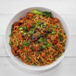 Sticky Garlic Chicken Noodles