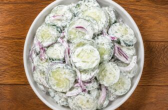 Creamy Dill Cucumber Onion Salad