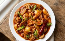 Mushroom Do Pyaza curry: A Symphony of Onions and Earthy Mushrooms