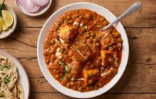 Royal Peas & Cottage Cheese in Creamy Tomato Curry