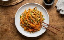 The Anti Inflammatory Salad That Takes 10 Minutes and Tastes Like a Restaurant Side Dish