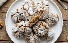 If You Have Walnuts, Make This: The Easiest 4 Ingredient Cookie Recipe